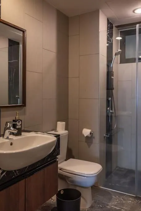 Deluxe Seaview Suite Twin Bed By The Only Bnb Tanjung Tokong Malaysia